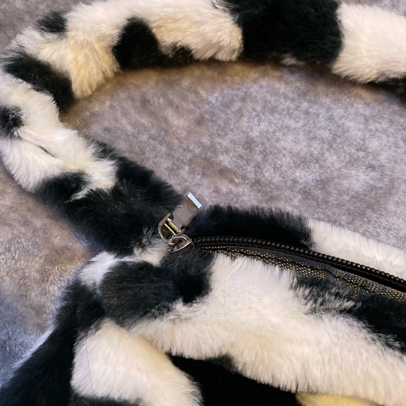 Cow Print Mini Handbag - Picture 2 of 3